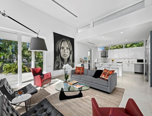 1235 CENTER PLACE, Sarasota, FL 34236