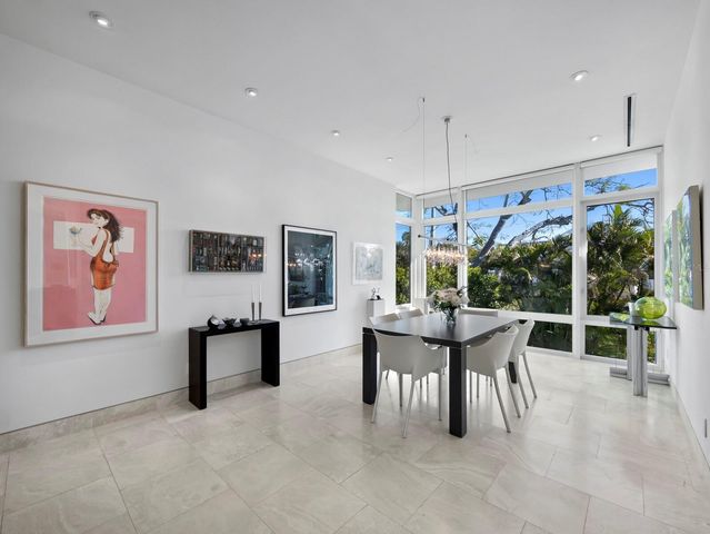 1235 CENTER PLACE, Sarasota, FL 34236