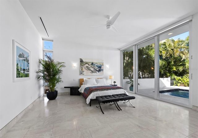 1235 CENTER PLACE, Sarasota, FL 34236