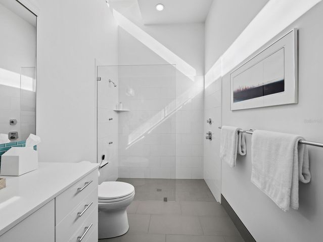 1235 CENTER PLACE, Sarasota, FL 34236