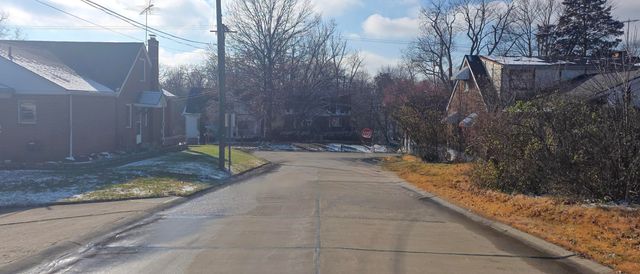 110 Lee Street, Elsmere, KY 41018