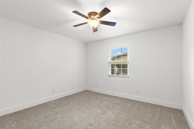156 W Castleshoals DR, Granite Shoals, TX 78654