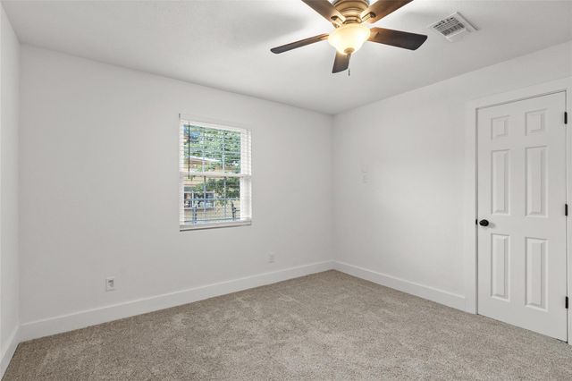 156 W Castleshoals DR, Granite Shoals, TX 78654