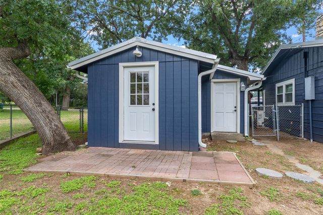 156 W Castleshoals DR, Granite Shoals, TX 78654
