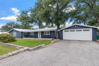 156 W Castleshoals DR, Granite Shoals, TX 78654