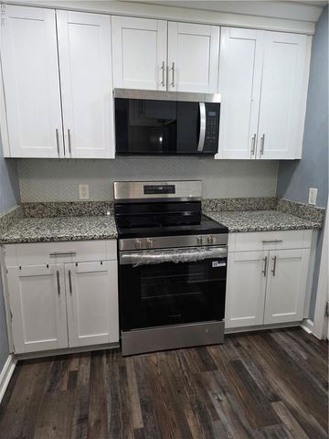 2724 Mapleton AVE, Norfolk, VA 23504