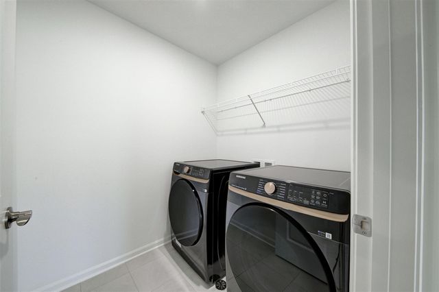 5606 Corgi Drive, Ann Arbor, MI 48108