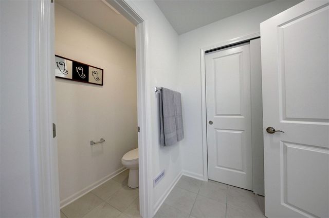 5606 Corgi Drive, Ann Arbor, MI 48108