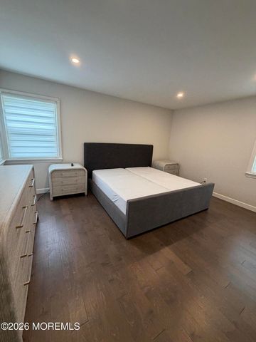 185 Elmwood Road, Oakhurst, NJ 07755