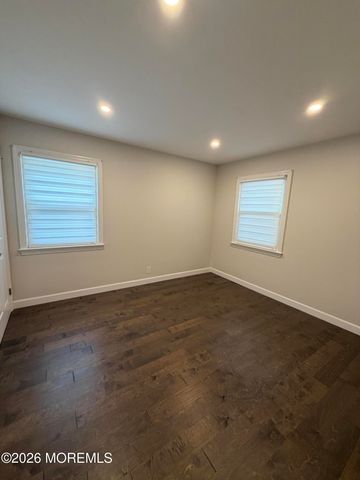 185 Elmwood Road, Oakhurst, NJ 07755