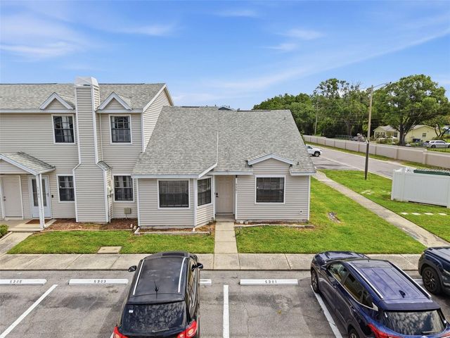 5301 LADYWELL CT, Tampa, FL 33624