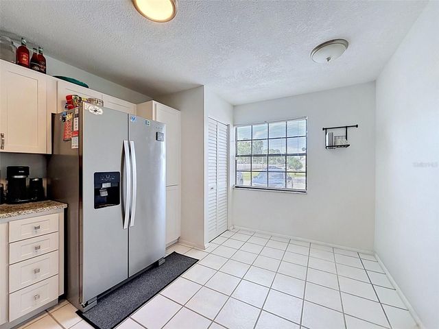 5301 LADYWELL CT, Tampa, FL 33624