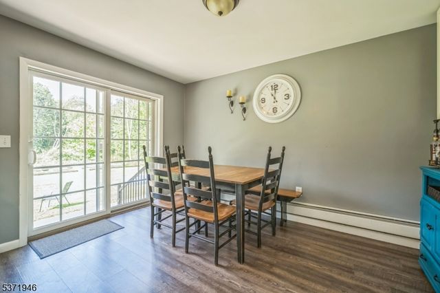 24 River View Dr, Hardwick Twp., NJ 07825