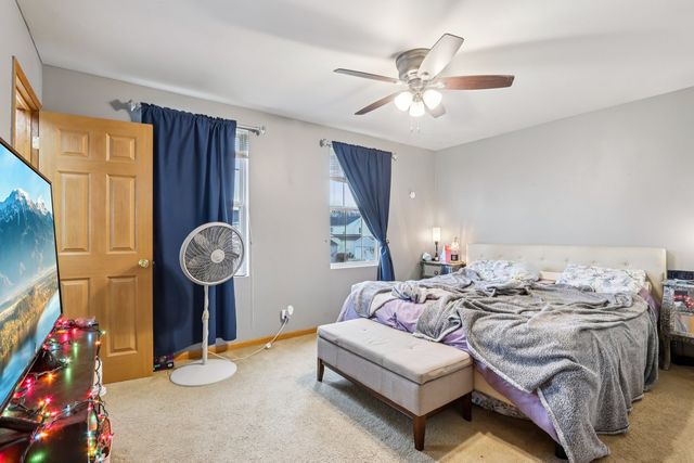 1010 Symphony Drive, Aurora, IL 60504