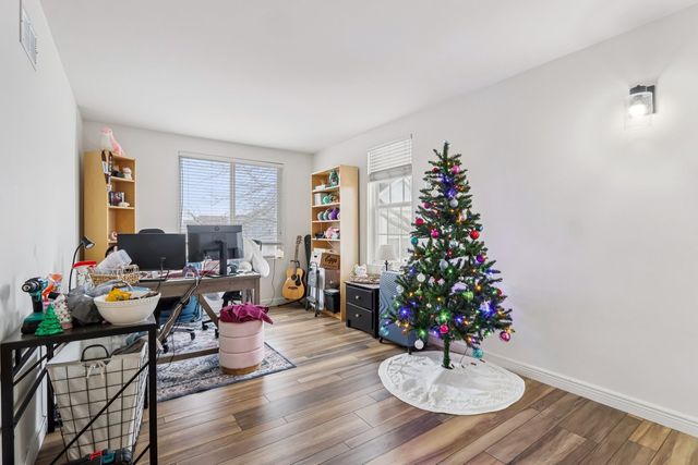 1010 Symphony Drive, Aurora, IL 60504