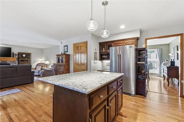 1117 Williamsburg Court, Lawrence, KS 66049