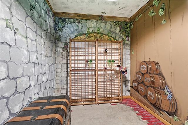 1117 Williamsburg Court, Lawrence, KS 66049