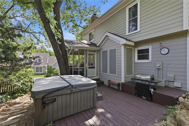 1117 Williamsburg Court, Lawrence, KS 66049