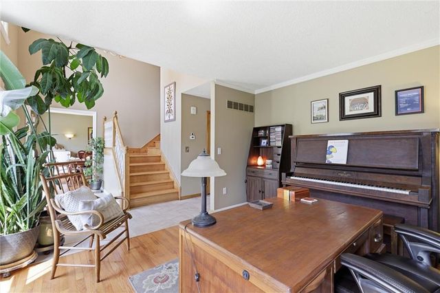 1117 Williamsburg Court, Lawrence, KS 66049