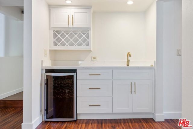 11848 Moorpark Street A, Studio City (los Angeles), CA 91604