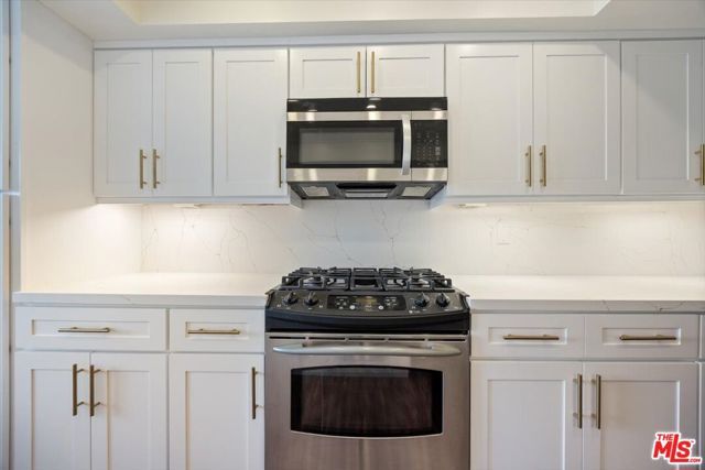 11848 Moorpark Street A, Studio City (los Angeles), CA 91604