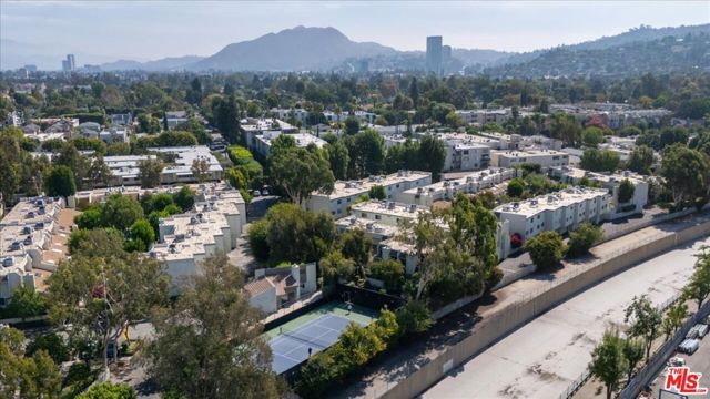 11848 Moorpark Street A, Studio City (los Angeles), CA 91604