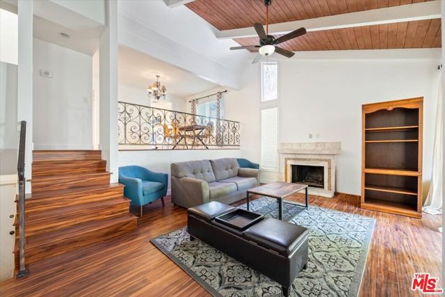 11848 Moorpark Street A, Studio City (los Angeles), CA 91604