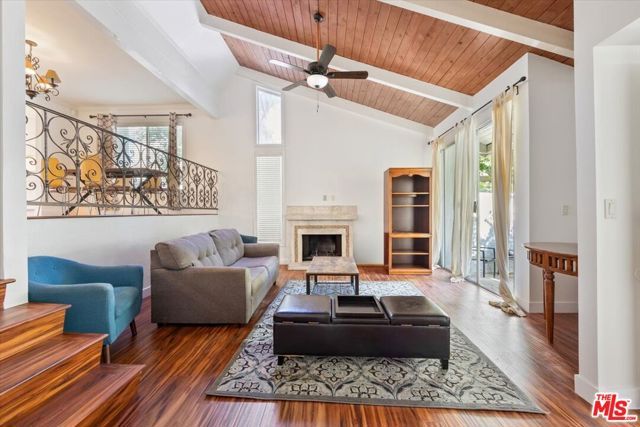 11848 Moorpark Street A, Studio City (los Angeles), CA 91604