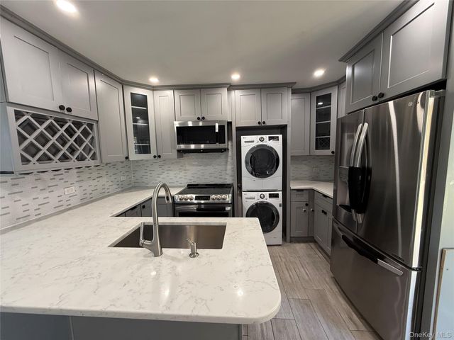 70 Roundhill Drive, Yonkers, NY 10710