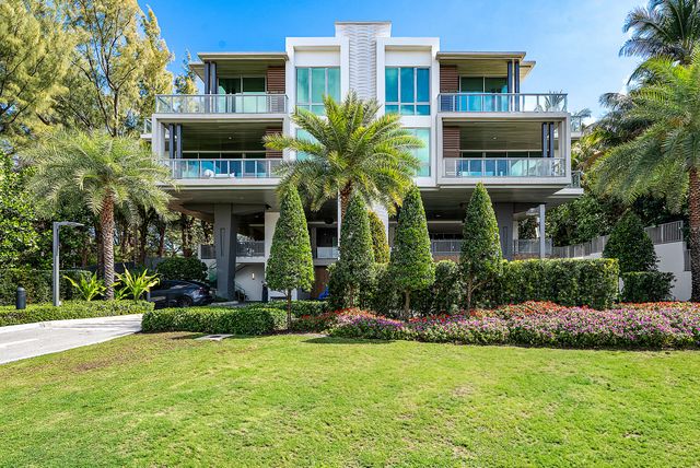 1625 S Ocean Boulevard 10, Delray Beach, FL 33483