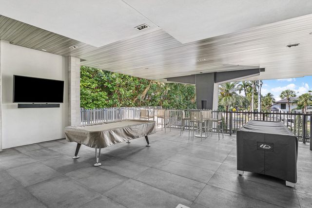 1625 S Ocean Boulevard 10, Delray Beach, FL 33483