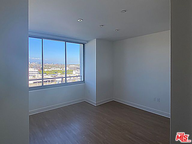 1221 W OCEAN Avenue 808, Santa Monica, CA 90401