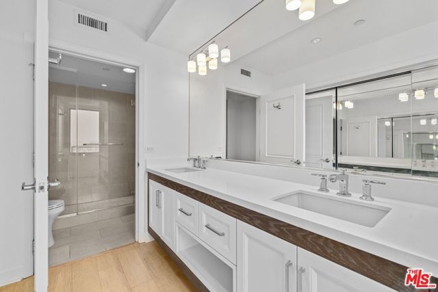 1221 W OCEAN Avenue 808, Santa Monica, CA 90401