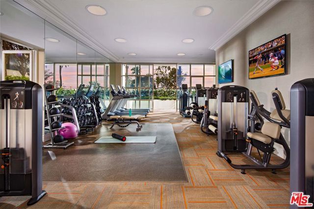 1221 W OCEAN Avenue 808, Santa Monica, CA 90401