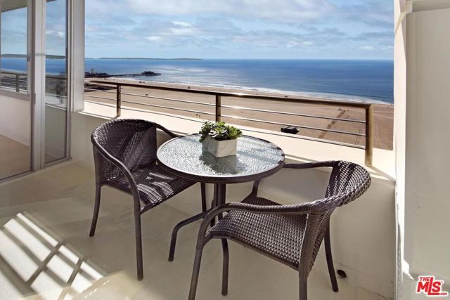 1221 W OCEAN Avenue 808, Santa Monica, CA 90401