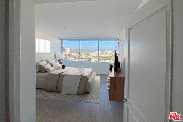 1221 W OCEAN Avenue 808, Santa Monica, CA 90401