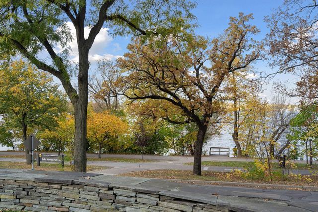 4855 E Lake Harriet Parkway, Minneapolis, MN 55419