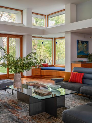 4855 E Lake Harriet Parkway, Minneapolis, MN 55419