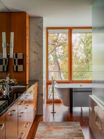 4855 E Lake Harriet Parkway, Minneapolis, MN 55419