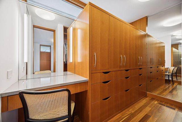 4855 E Lake Harriet Parkway, Minneapolis, MN 55419