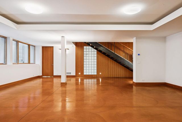 4855 E Lake Harriet Parkway, Minneapolis, MN 55419