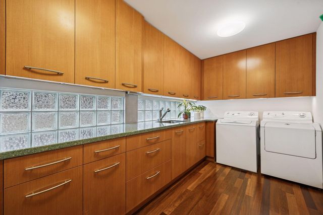 4855 E Lake Harriet Parkway, Minneapolis, MN 55419