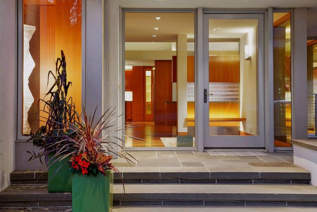 4855 E Lake Harriet Parkway, Minneapolis, MN 55419