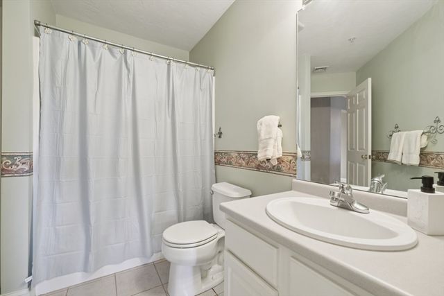 6 Technology Dr 116, Chelmsford, MA 01863