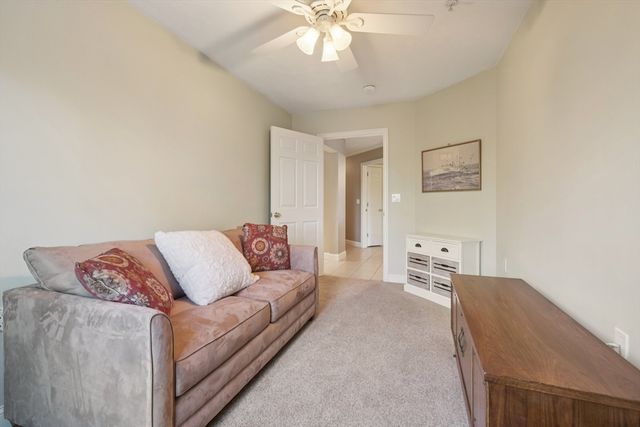 6 Technology Dr 116, Chelmsford, MA 01863