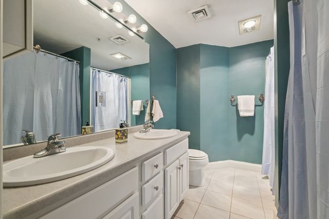 6 Technology Dr 116, Chelmsford, MA 01863