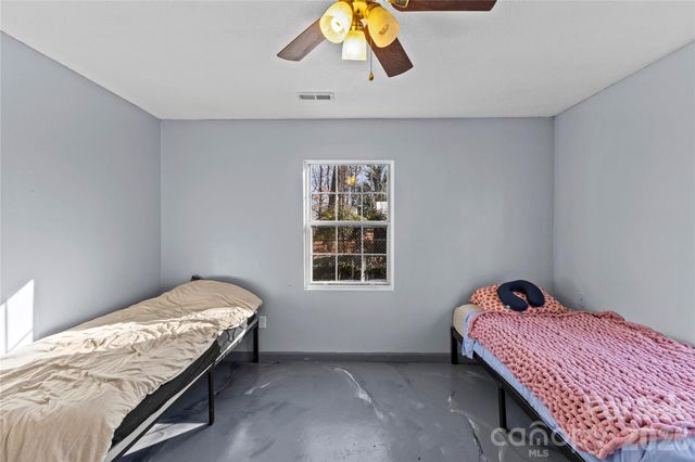 117 Robinson Avenue, Matthews, NC 28104