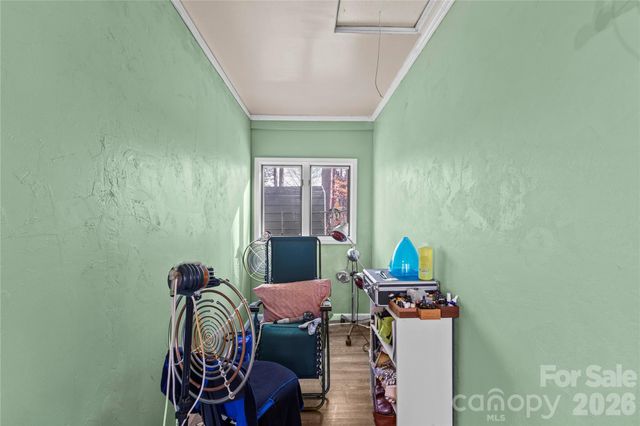 117 Robinson Avenue, Matthews, NC 28104