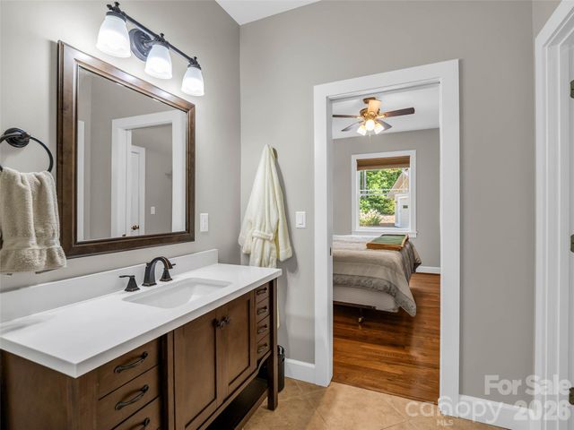 930 Big Raven Lane, Saluda, NC 28773