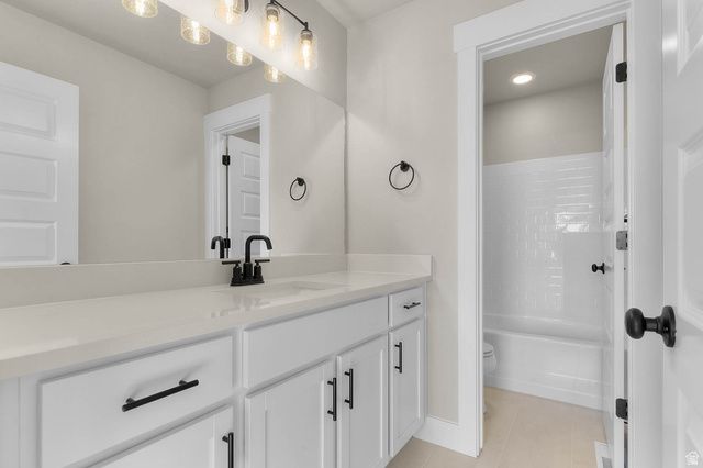 5006 W GREEN ASH LN, Highland, UT 84003